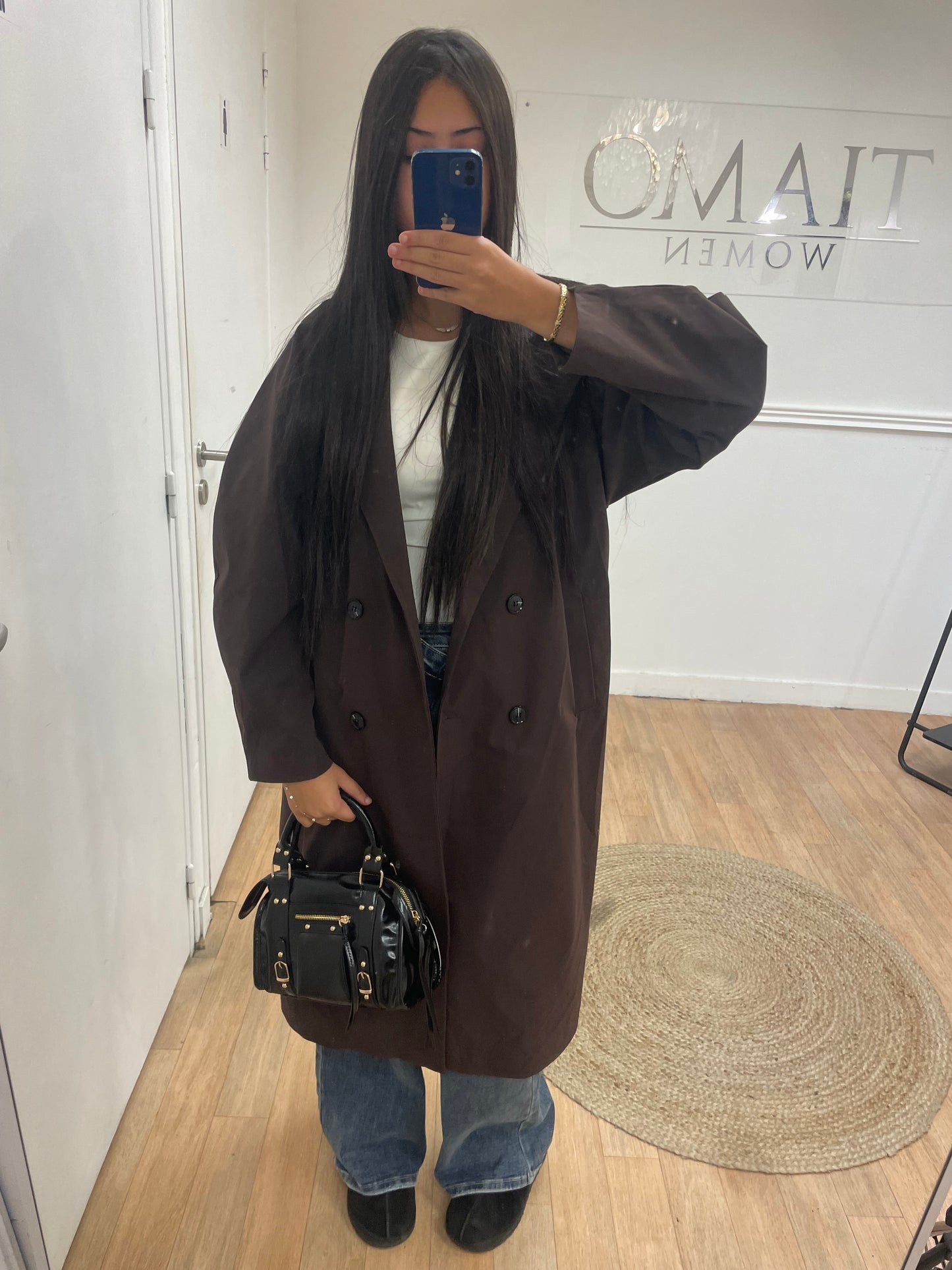 Trench Samia