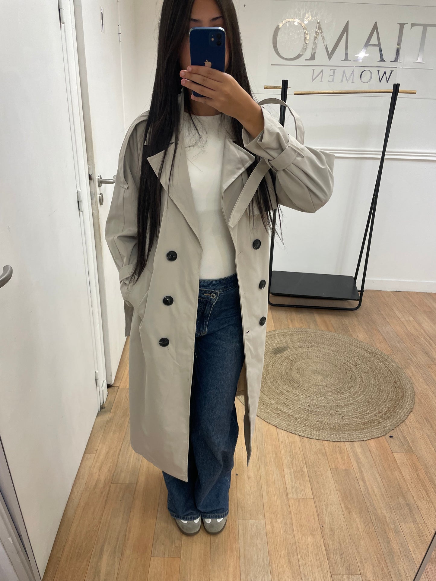 Trench Victoria