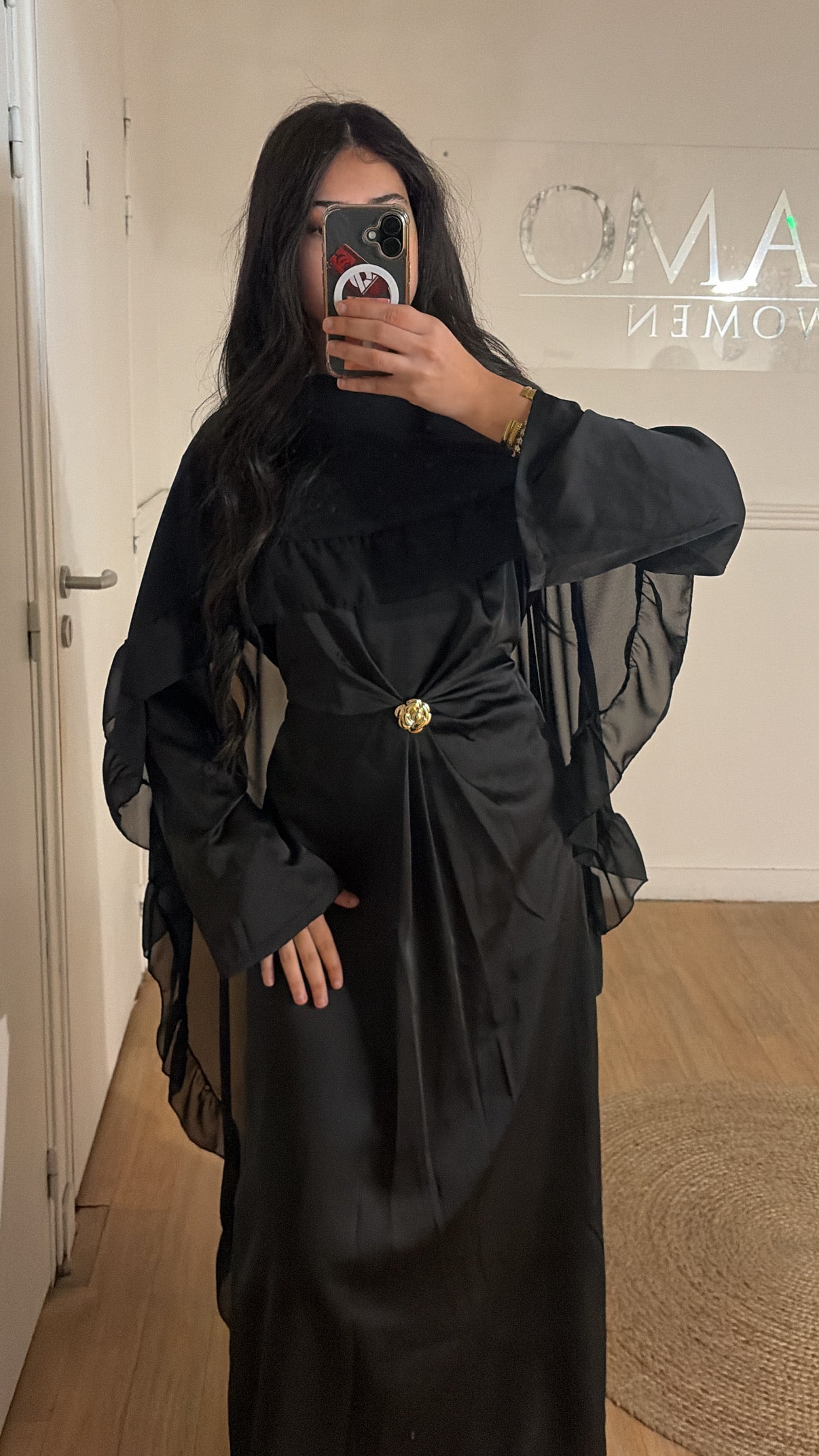 Robe Sara