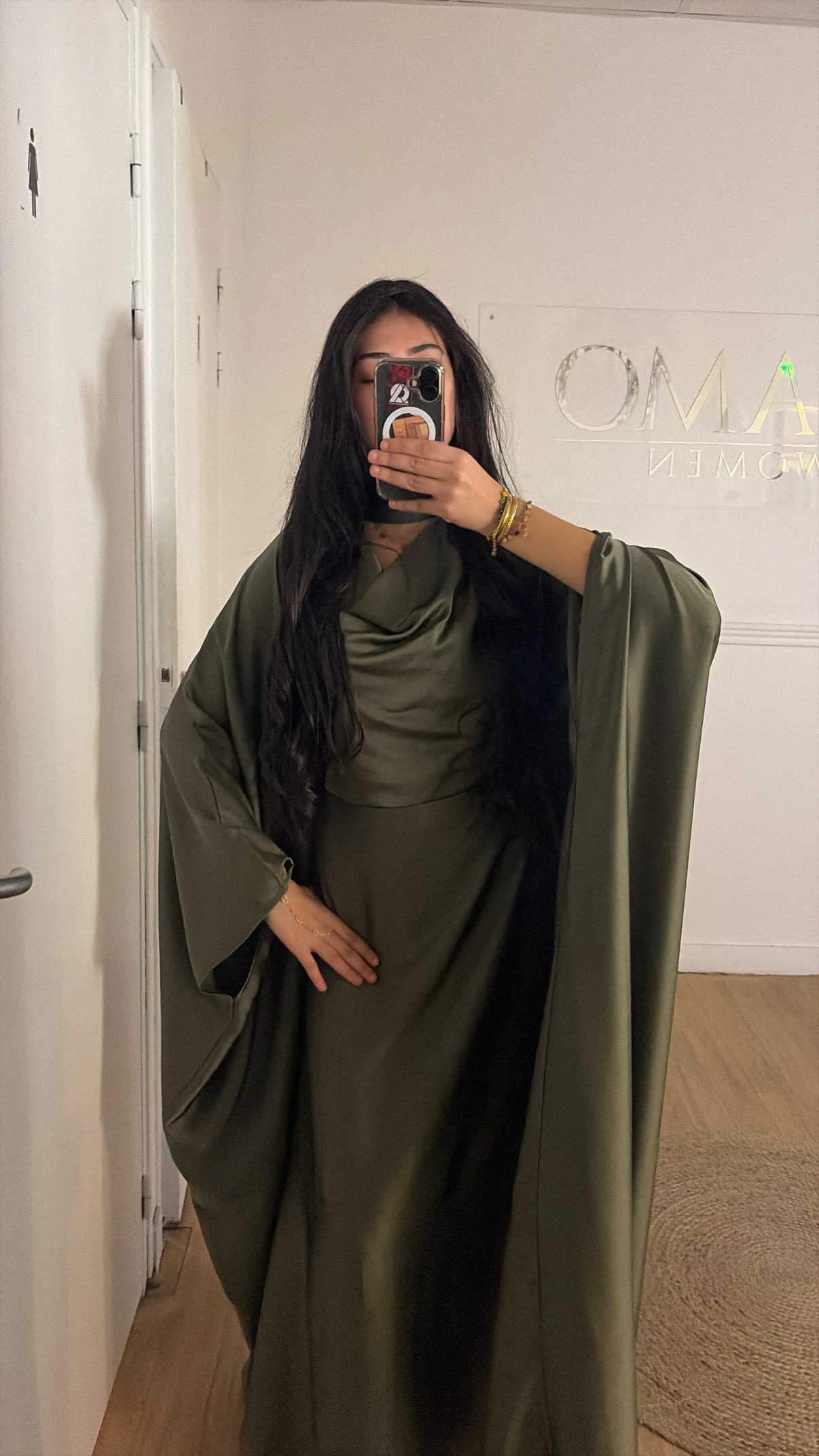 Abaya Lina