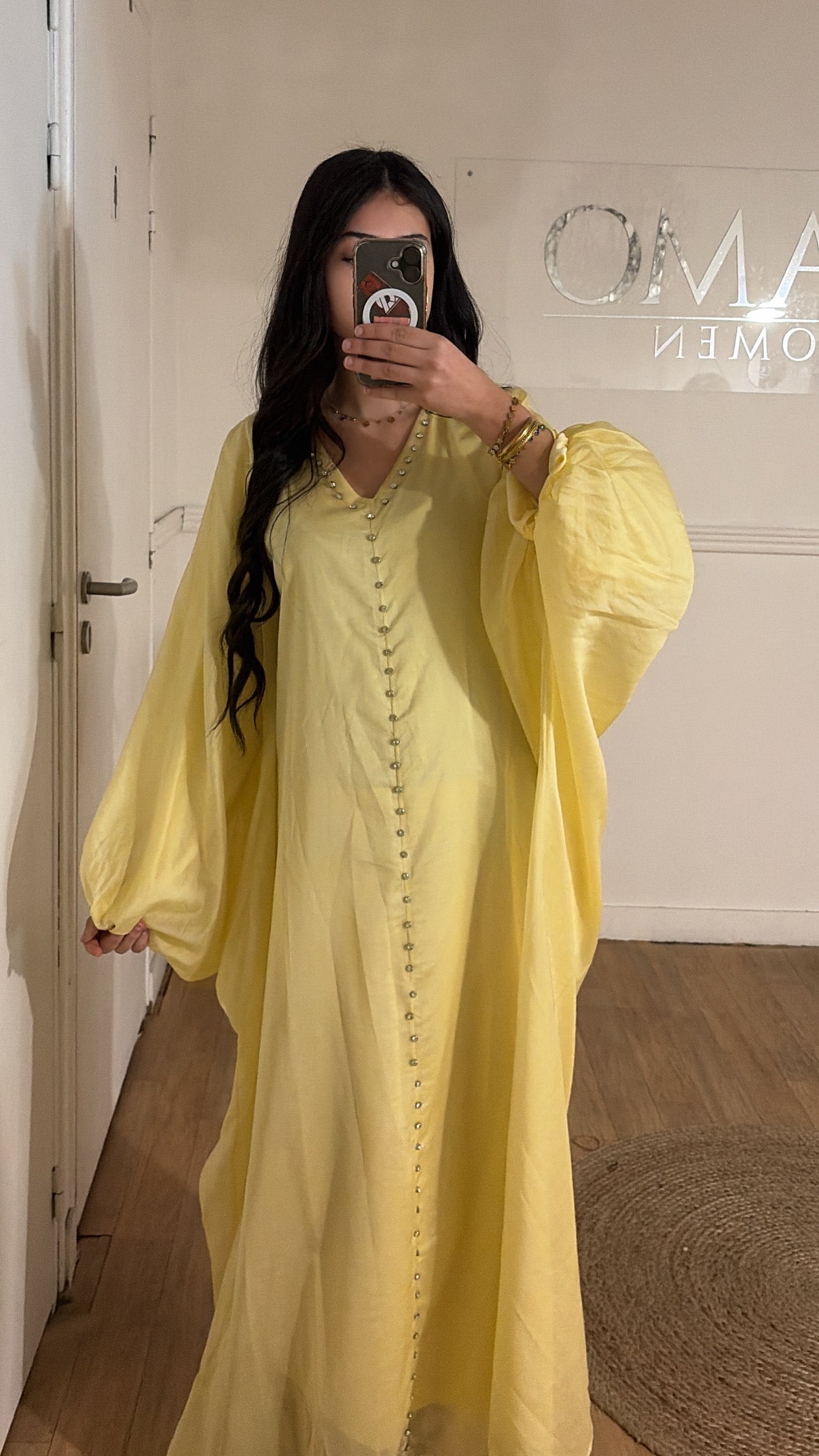 Abaya Layna